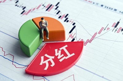 为啥要买香港重大疾病险？因为不仅保疾病，还有巨额收益